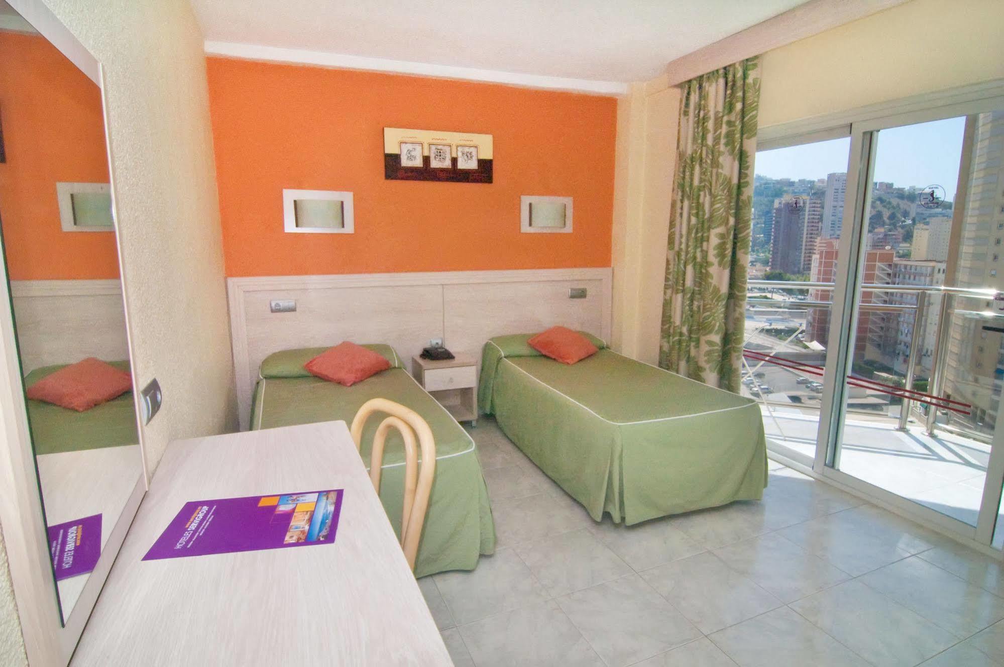 Hotel Servigroup Calypso Benidorm Eksteriør billede